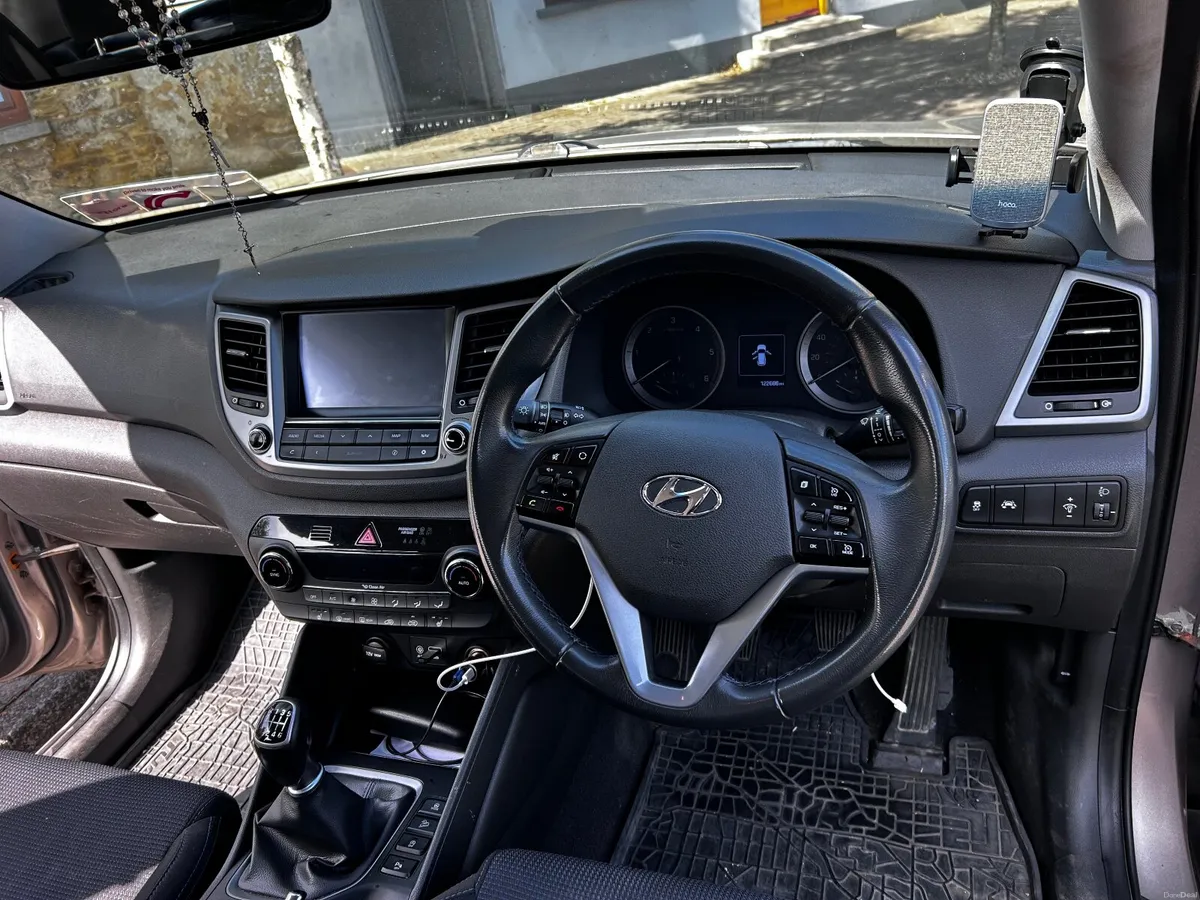 Hyundai Tucson 2016 - Image 1