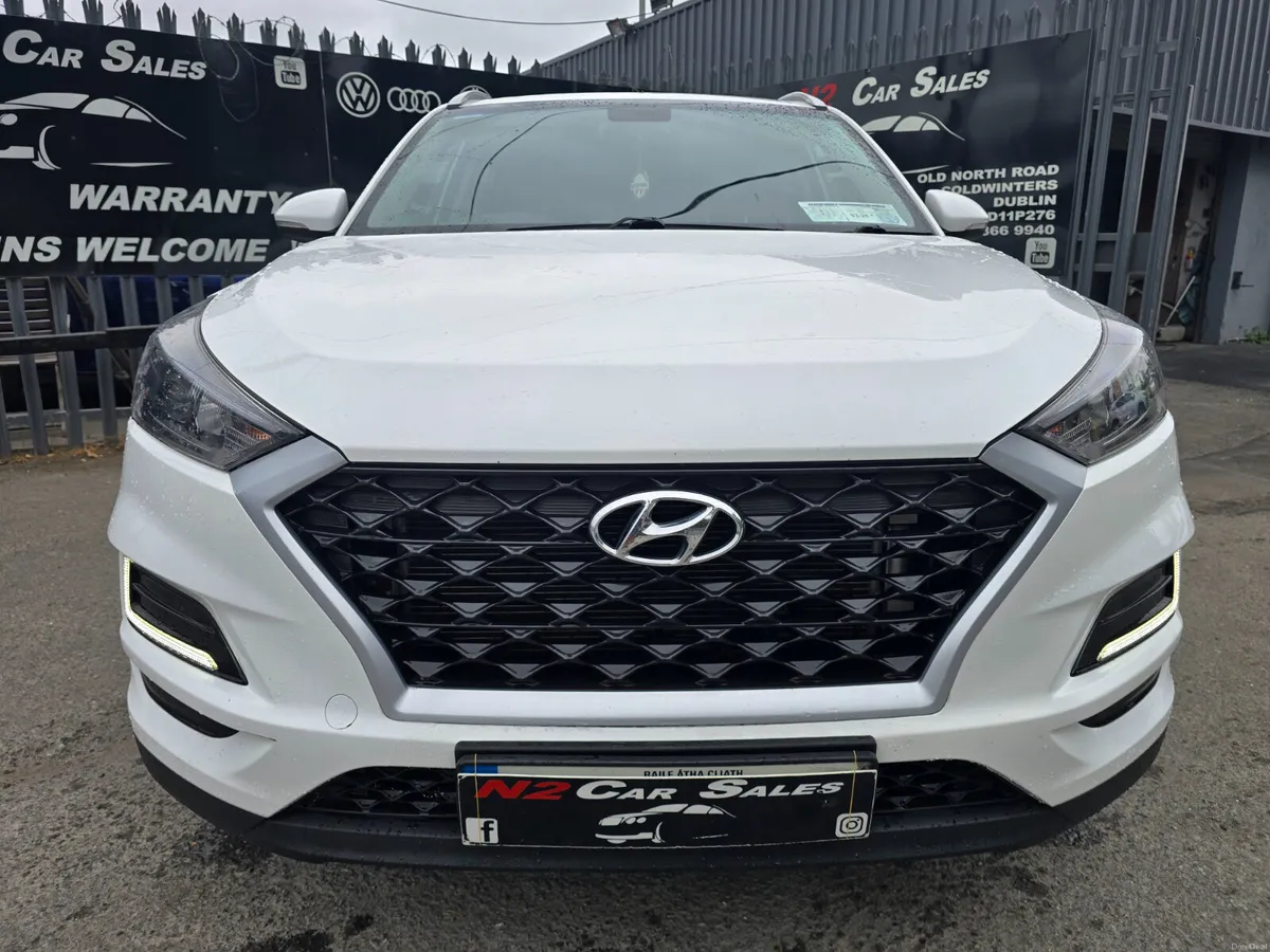 181 Hyundai Tucson 1.6 Petrol, LOW MILES, NEW NCT - Image 2