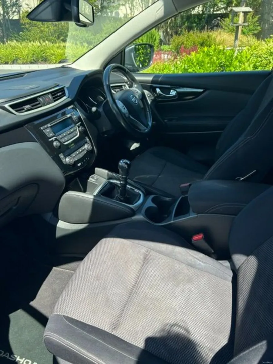 Nissan Qashqai 2015 - Image 3