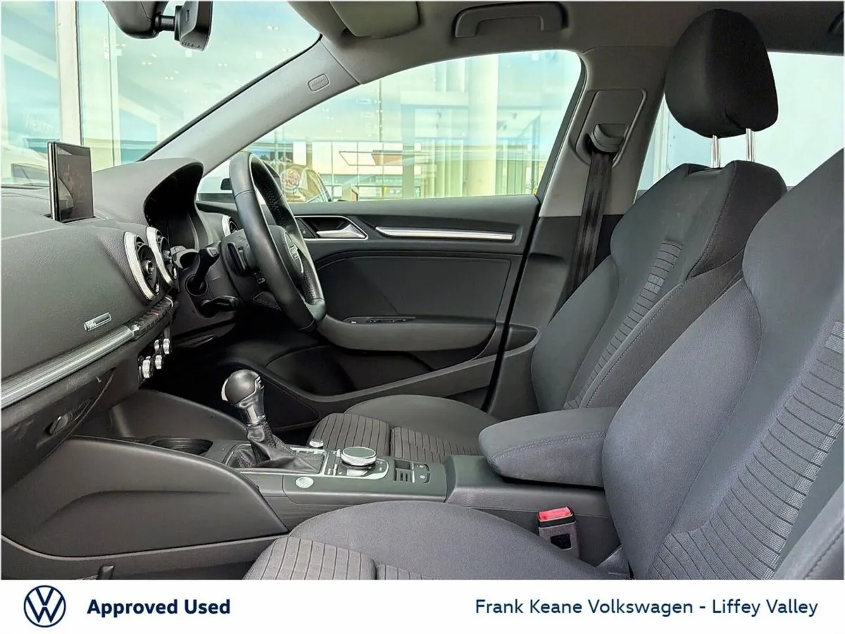 Audi A3 SPORT AUTO 1.4 *REAR VIEW CAMERA* *CARPLAY - Image 4