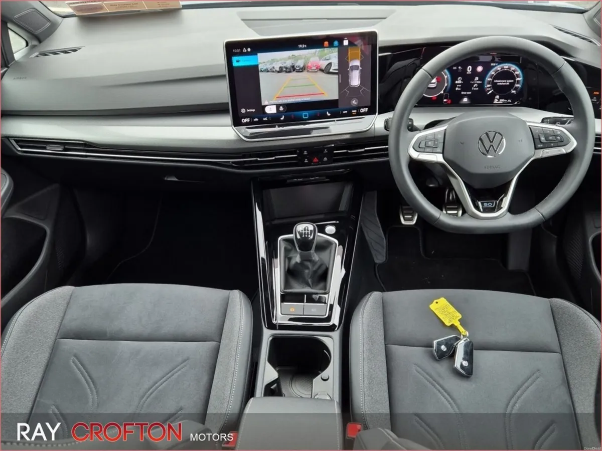 Volkswagen Golf GOLF 50 YEARS 1.5 TSI 150HP - Image 4