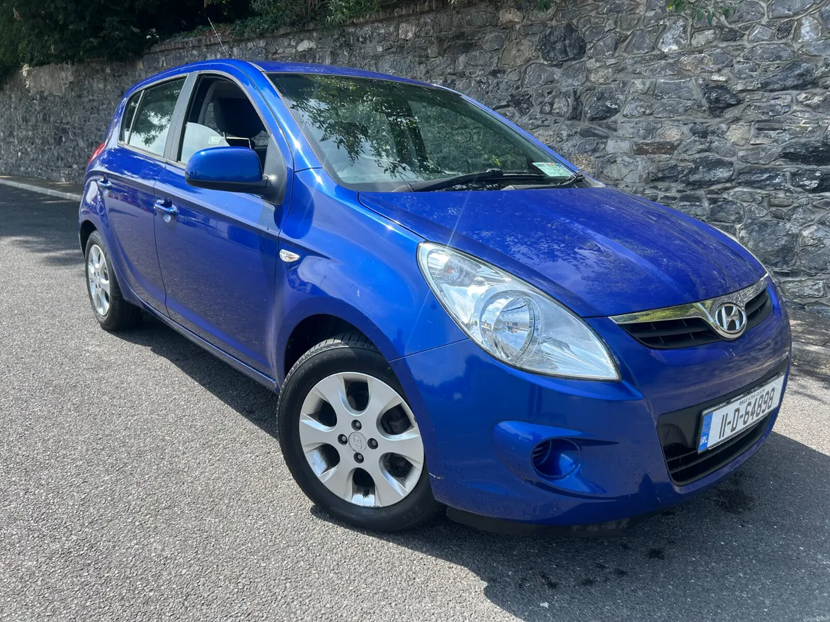 Hyundai i20 2011, 1.2 Nct 7/27 taxed Delux - Image 2