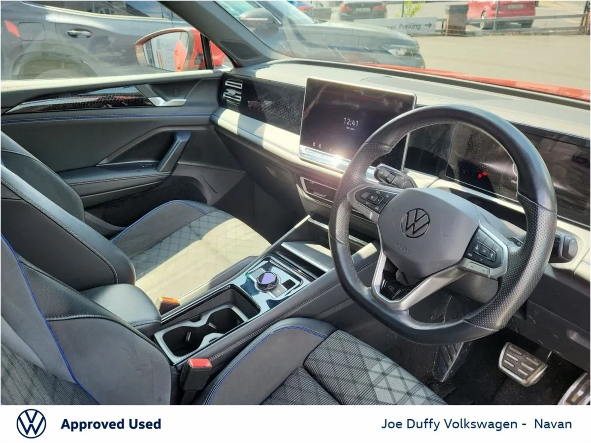 Volkswagen Tiguan R-LINE 2.0TDI 150HP AUTO - Image 6