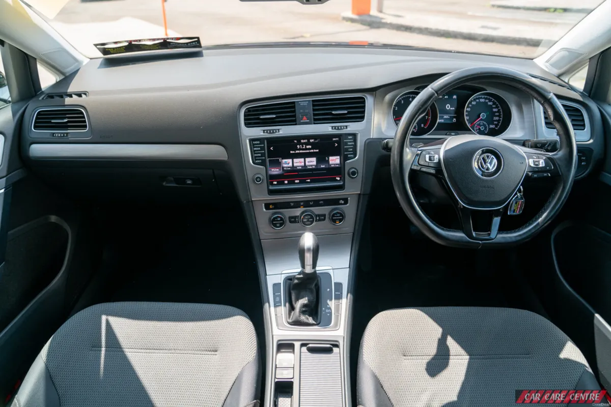 2015 Volkswagen Golf 1.2 Automatic DSG - Image 4