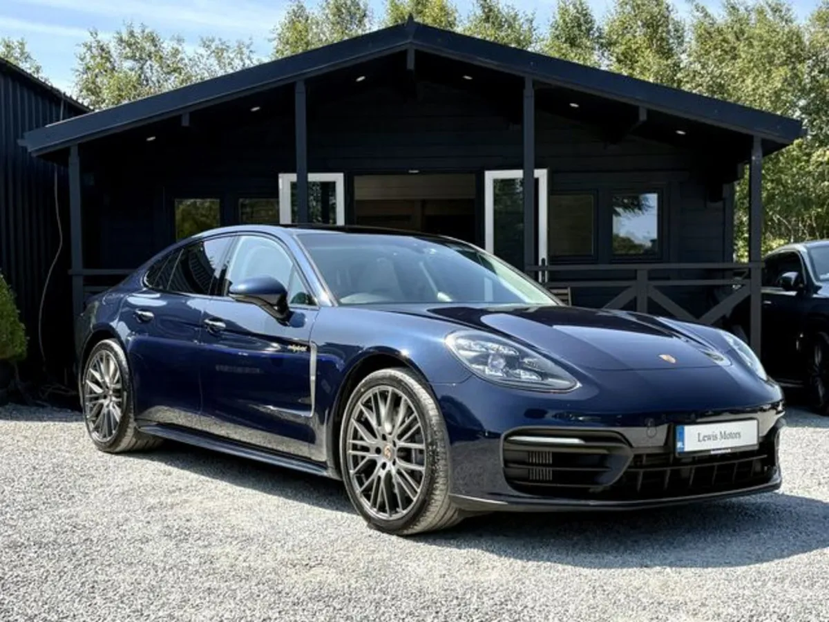 Porsche Panamera 4 E-HYBRID PLATINUM EDITION HUGE - Image 1