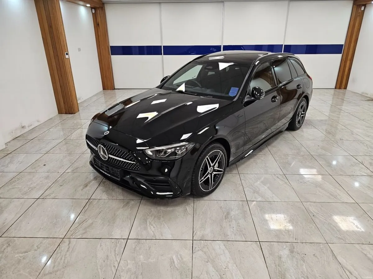 Mercedes-Benz C-Class PANORMAIC ROOF // C 300 E UR - Image 2
