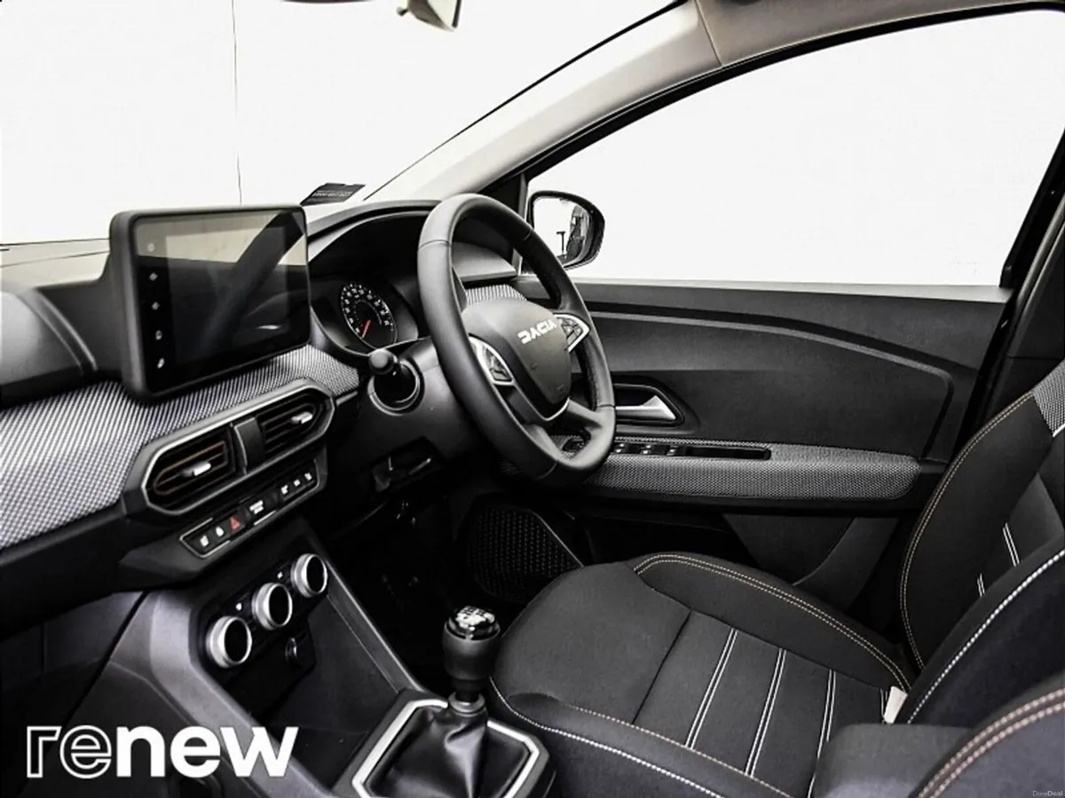 Dacia Sandero Stepway TCe 90 Journey - Image 5