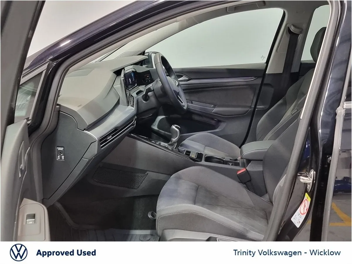 Volkswagen Golf ** STYLE ** 2.0 TDI ** 115BHP ** M - Image 4
