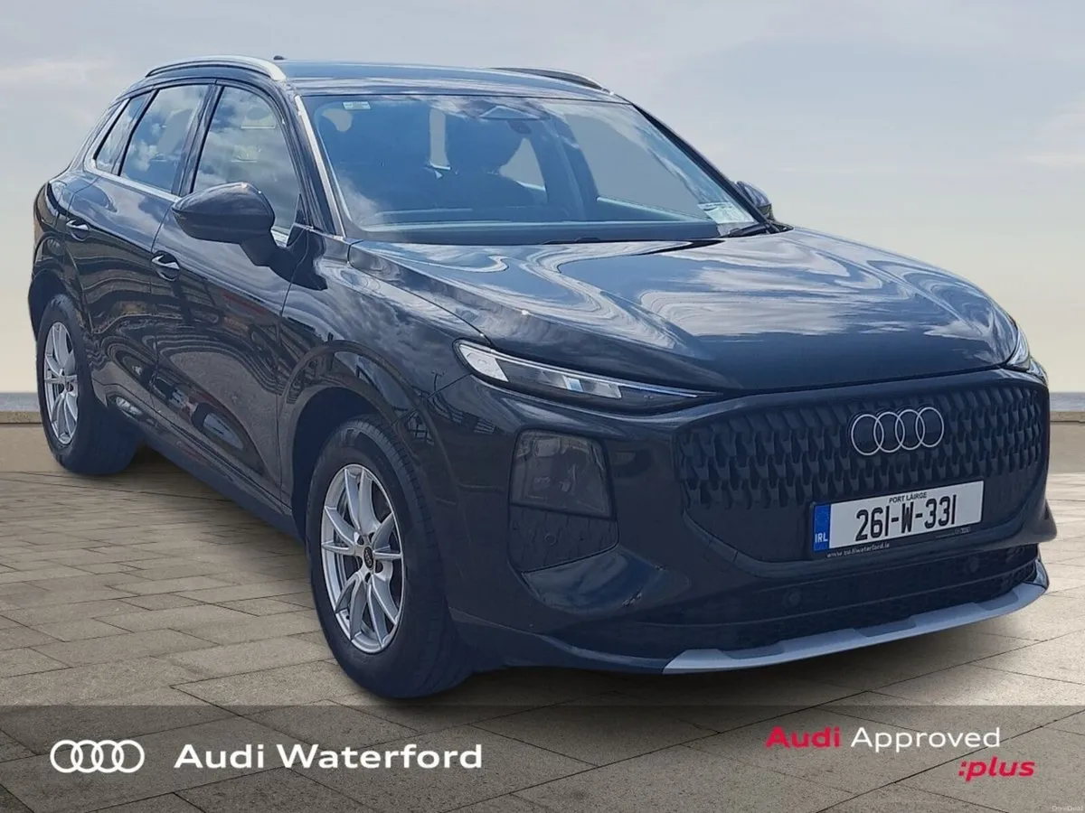 Audi Q3 Q3 SB 35 TDI 150 S-T SE - Image 1