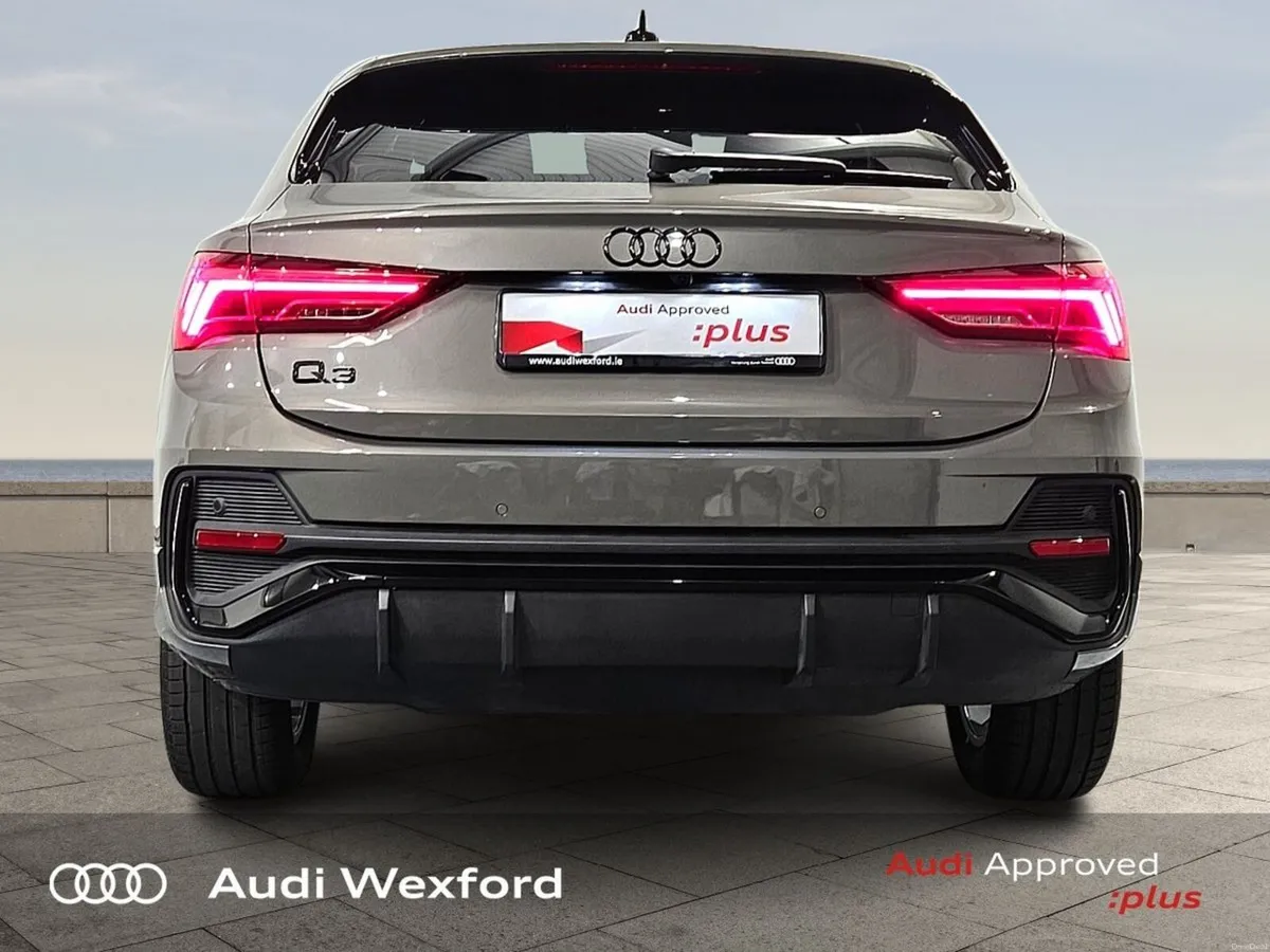 Audi Q3 Q3 SB 35 TDI 150 S-T S line AUTO - Image 6