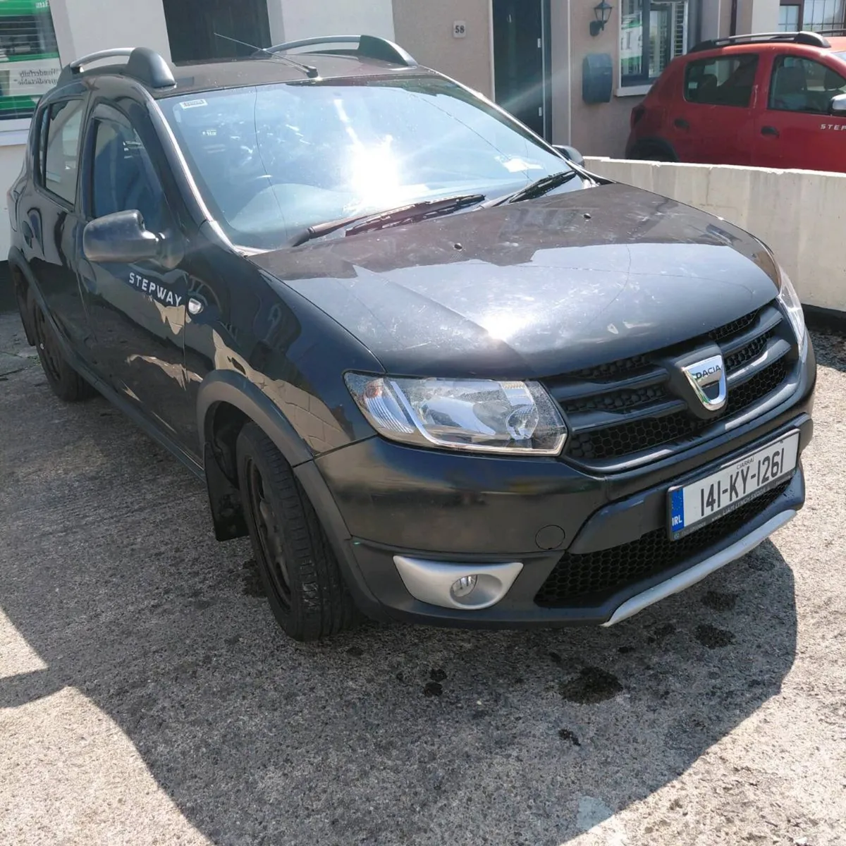 Car - Image 3