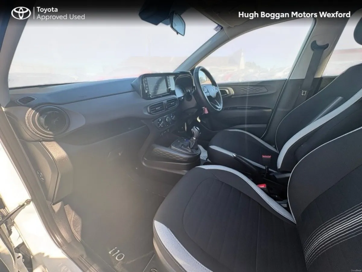 Hyundai i10 DELUXE PLUS AUTOMATIC ONLY 7500 KILOME - Image 6