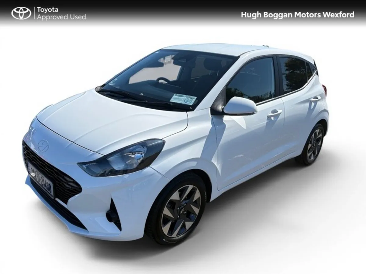 Hyundai i10 DELUXE PLUS AUTOMATIC ONLY 7500 KILOME - Image 4