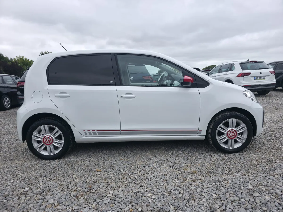 2017 Volkswagen Up! Beats Audio Edition - Image 6