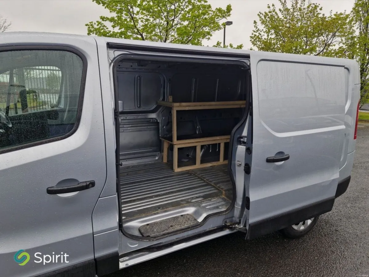 Nissan Primastar PRIMASTAR LWB 130 SV MY22 4 DR - Image 5
