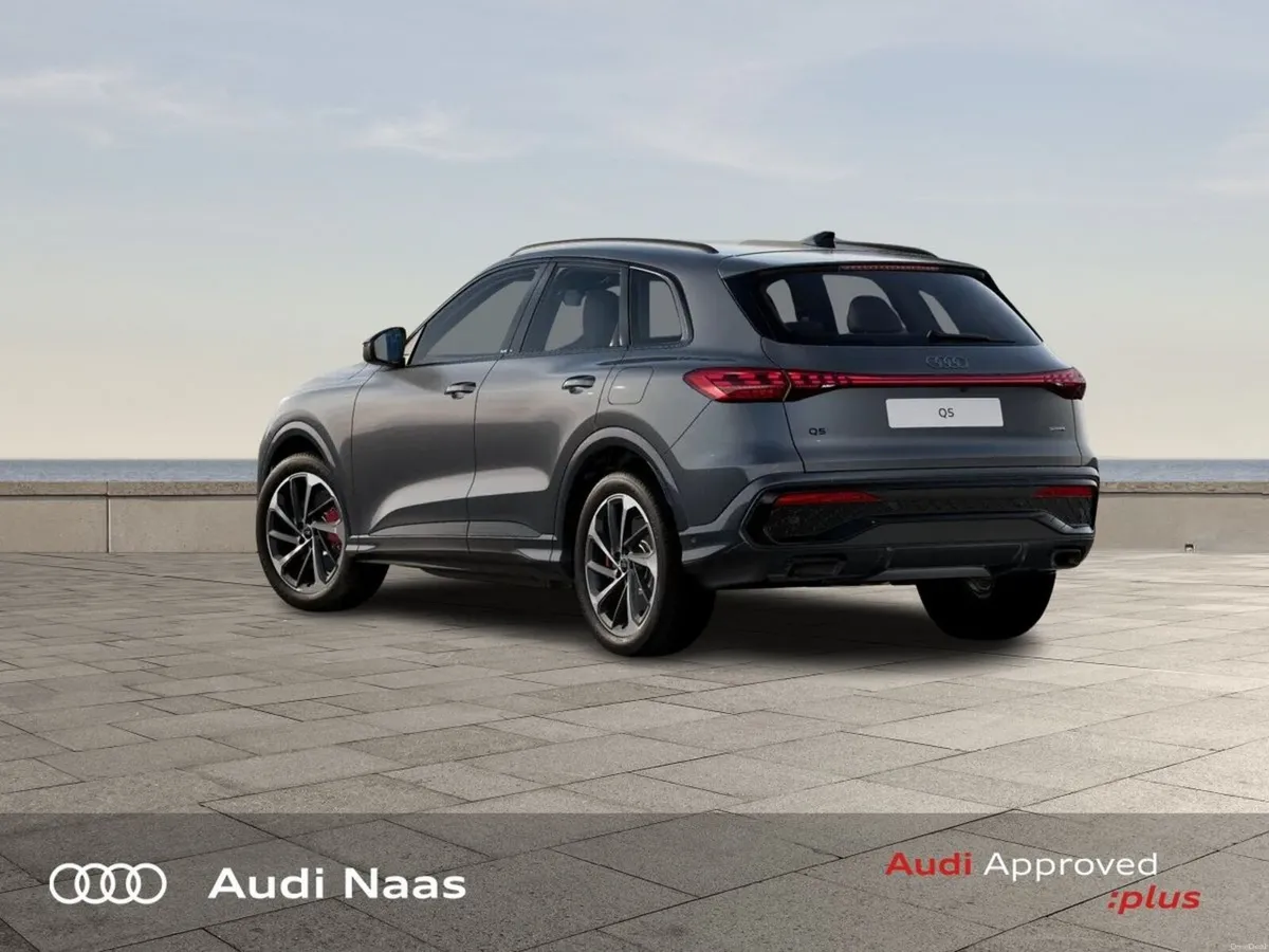 Audi Q5 Competition quattro S tronic - Image 4