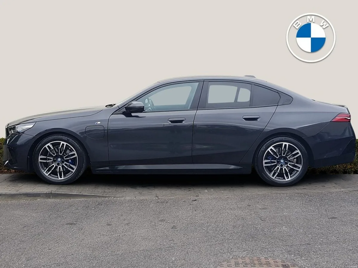 BMW 5-Series 530e M Sport - Image 3