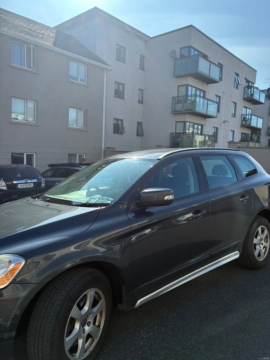 Volvo XC60 2012 - Image 3