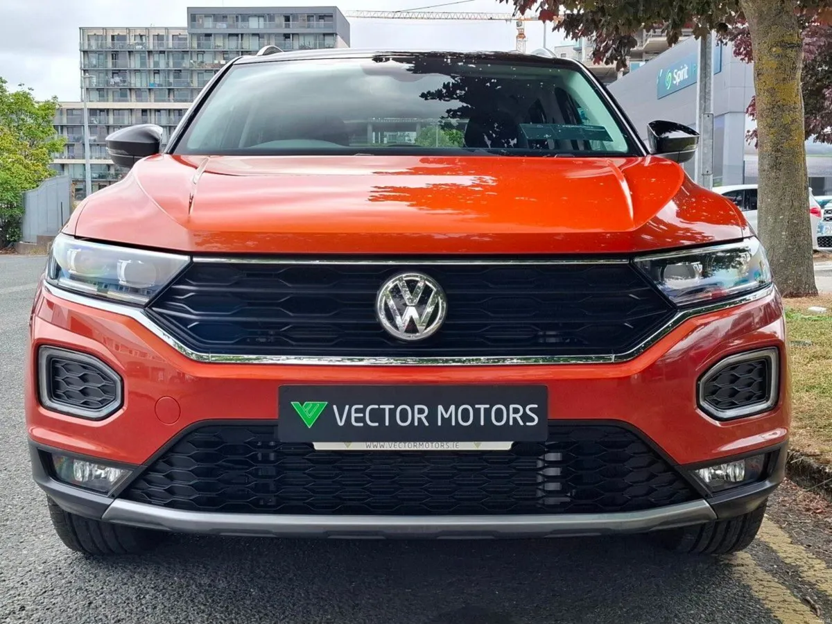 Volkswagen T-Roc STYLE 2.0 TDI AUTO NEW NCT 12 MON - Image 4