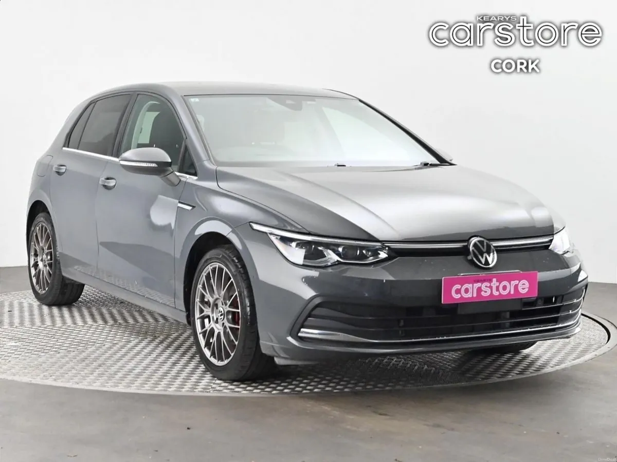 Volkswagen Golf 1.4 TSI Auto - Image 1