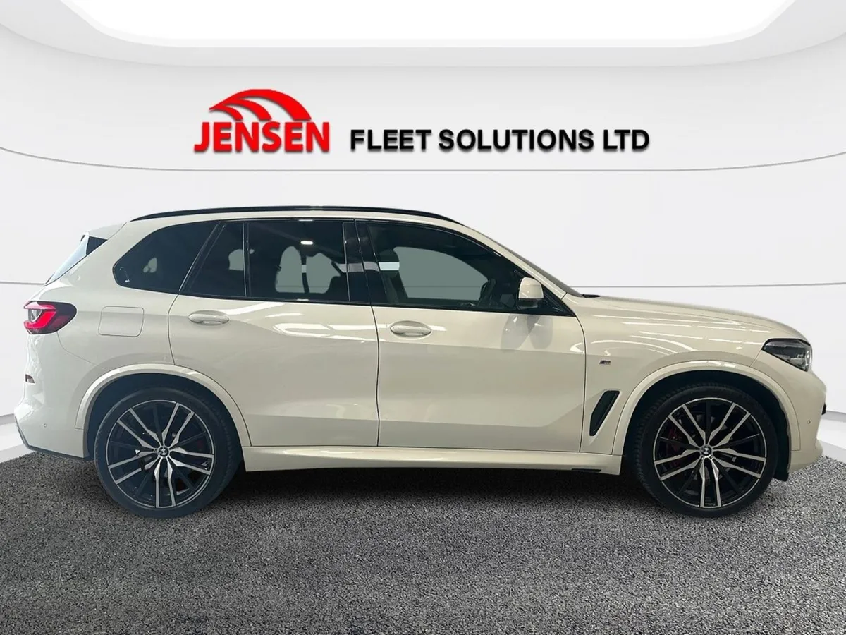 BMW X5 7 seats xDrive30d M Sport (MHT) - Image 6