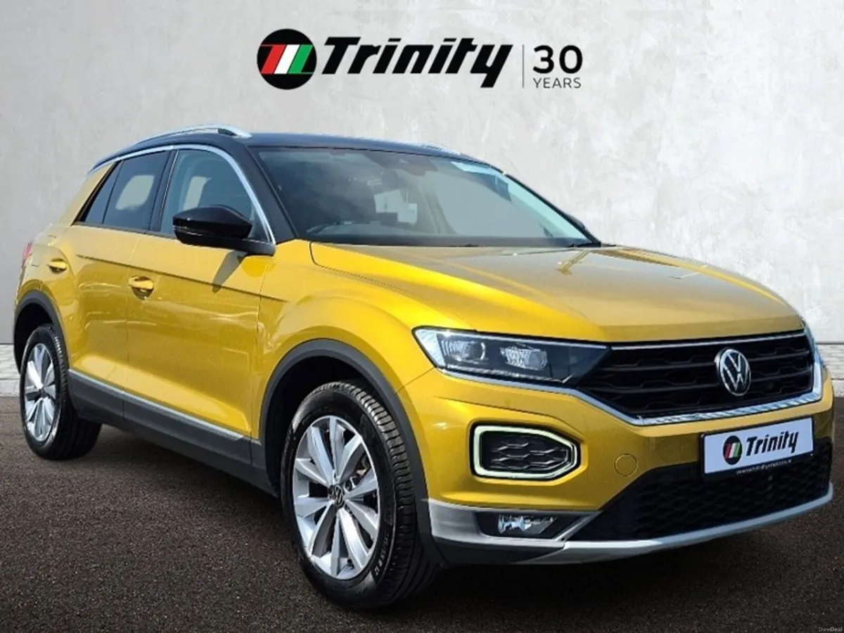 Volkswagen T-Roc ** STYLE DESIGN ** HUGE SPEC ** T - Image 1