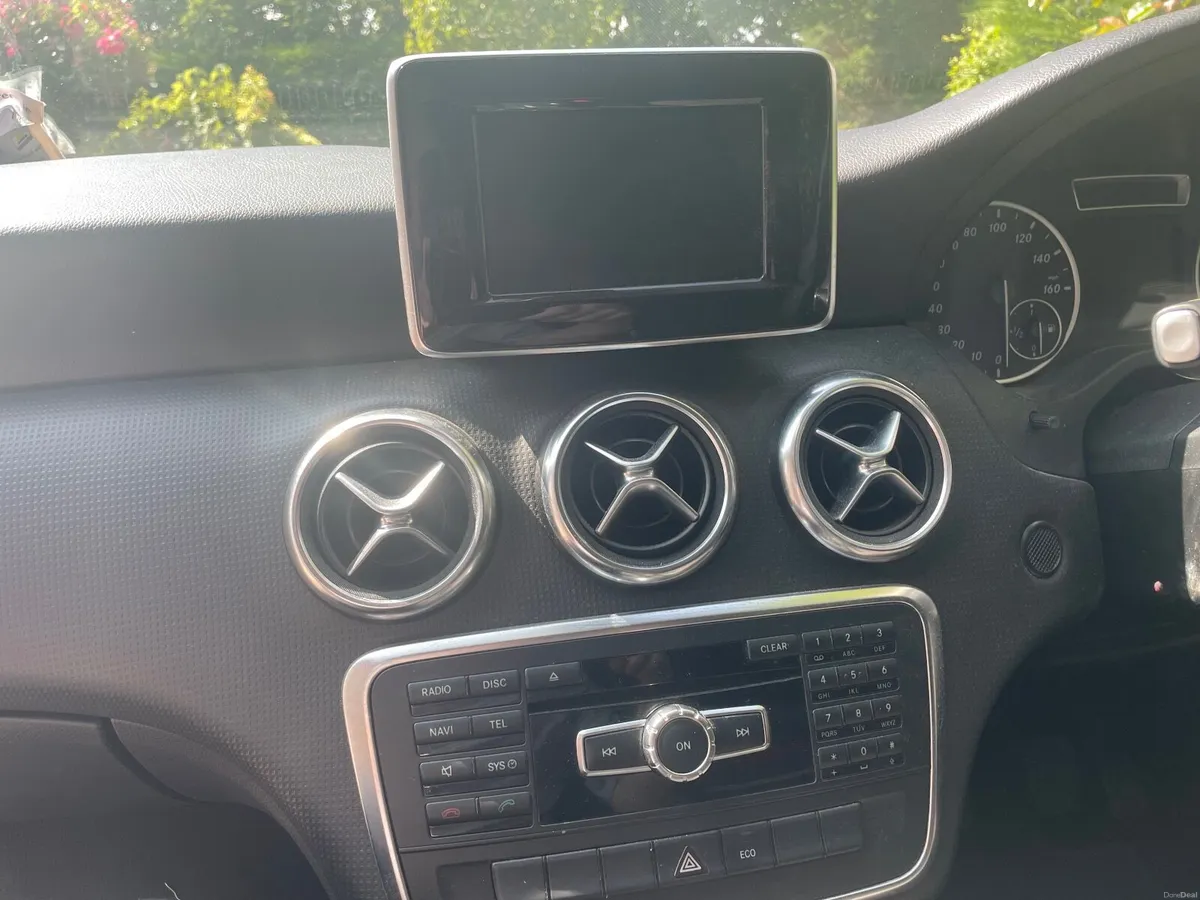 Mercedes-Benz A-Class 2014 - Image 6