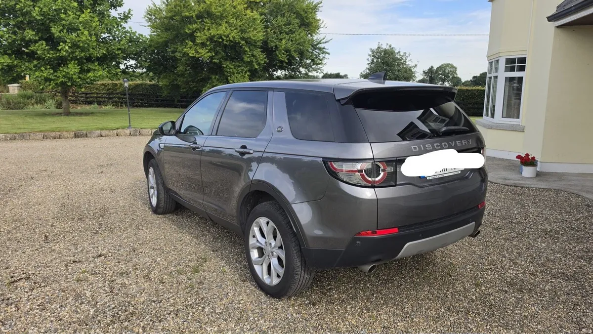 Car - Image 1