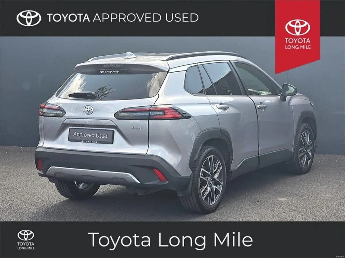Toyota Corolla Cross 1.8 Hybrid Sol 5dr ( Ex Demo - Image 3