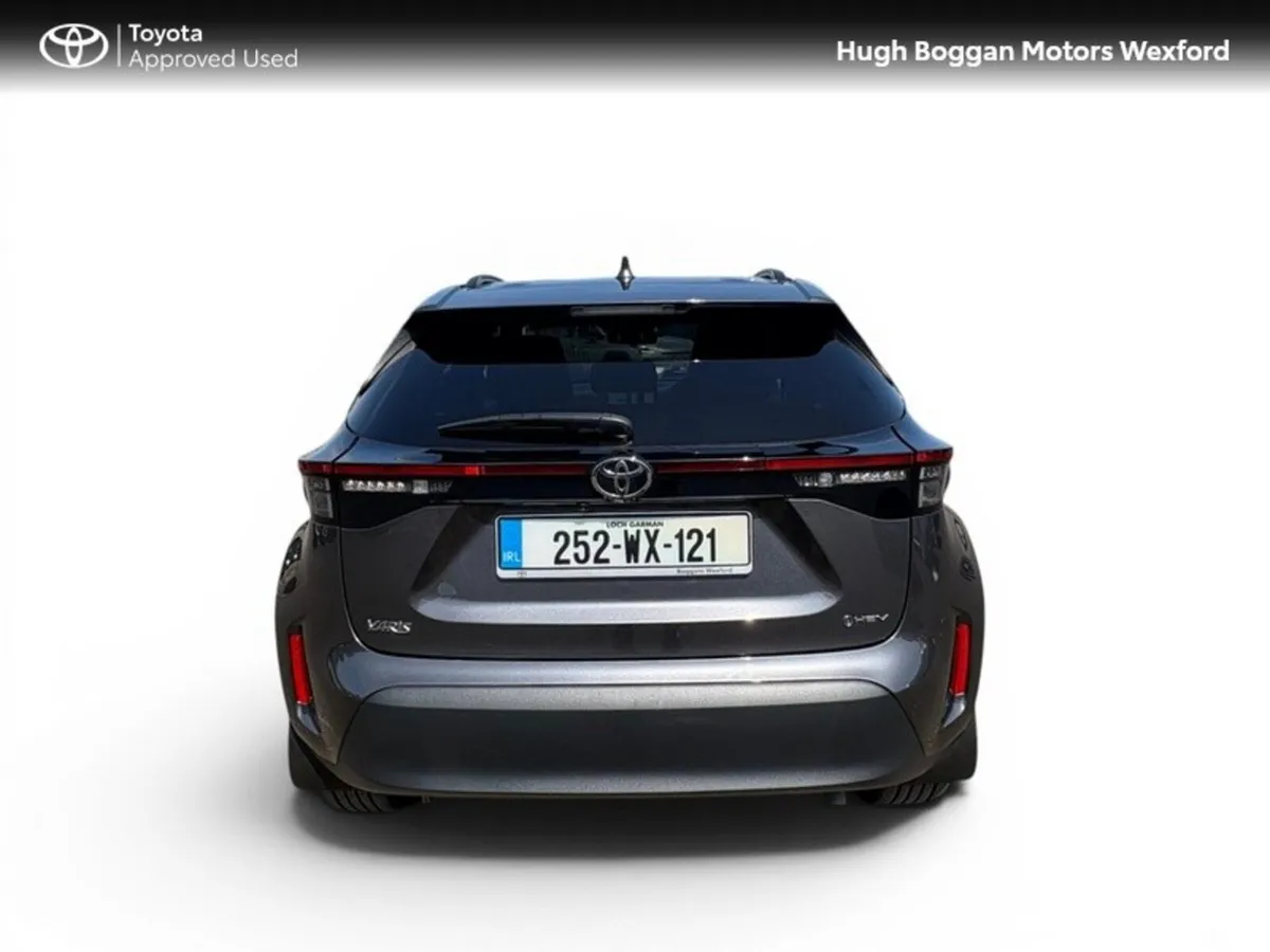 Toyota Yaris Cross LUNA SPORT IRELANDS TOP SELLING - Image 4