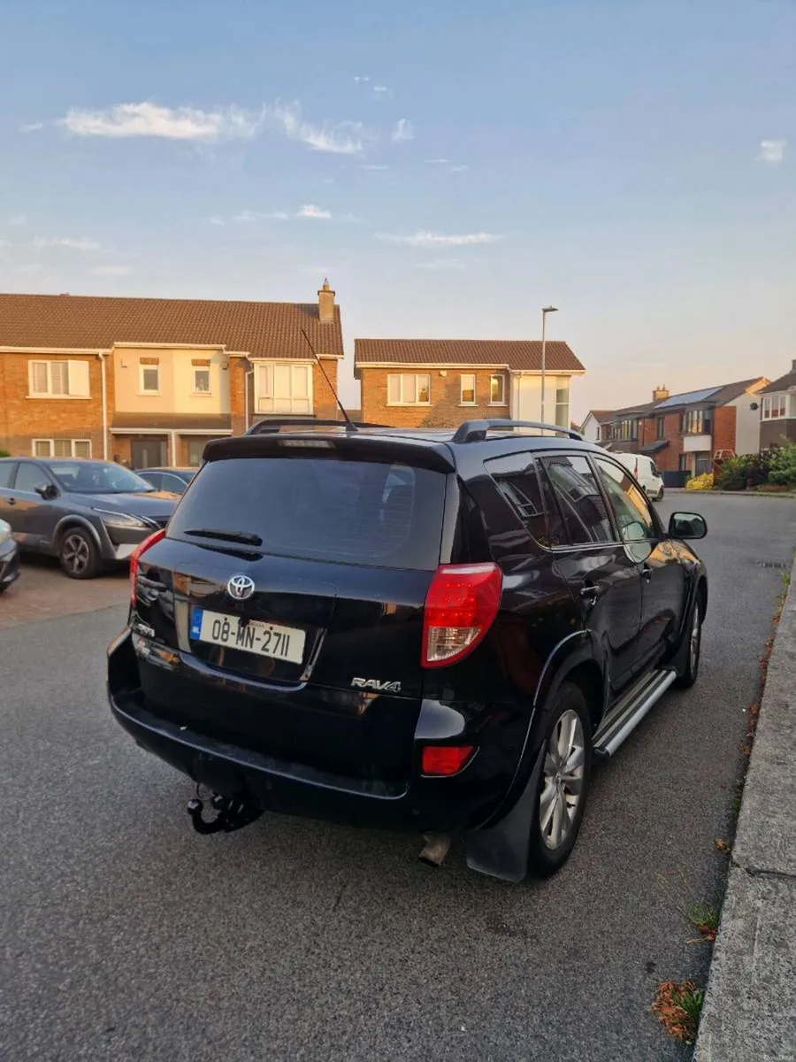 Car - Image 3