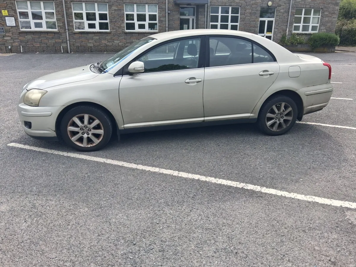 Toyota Avensis 2007 - Image 4