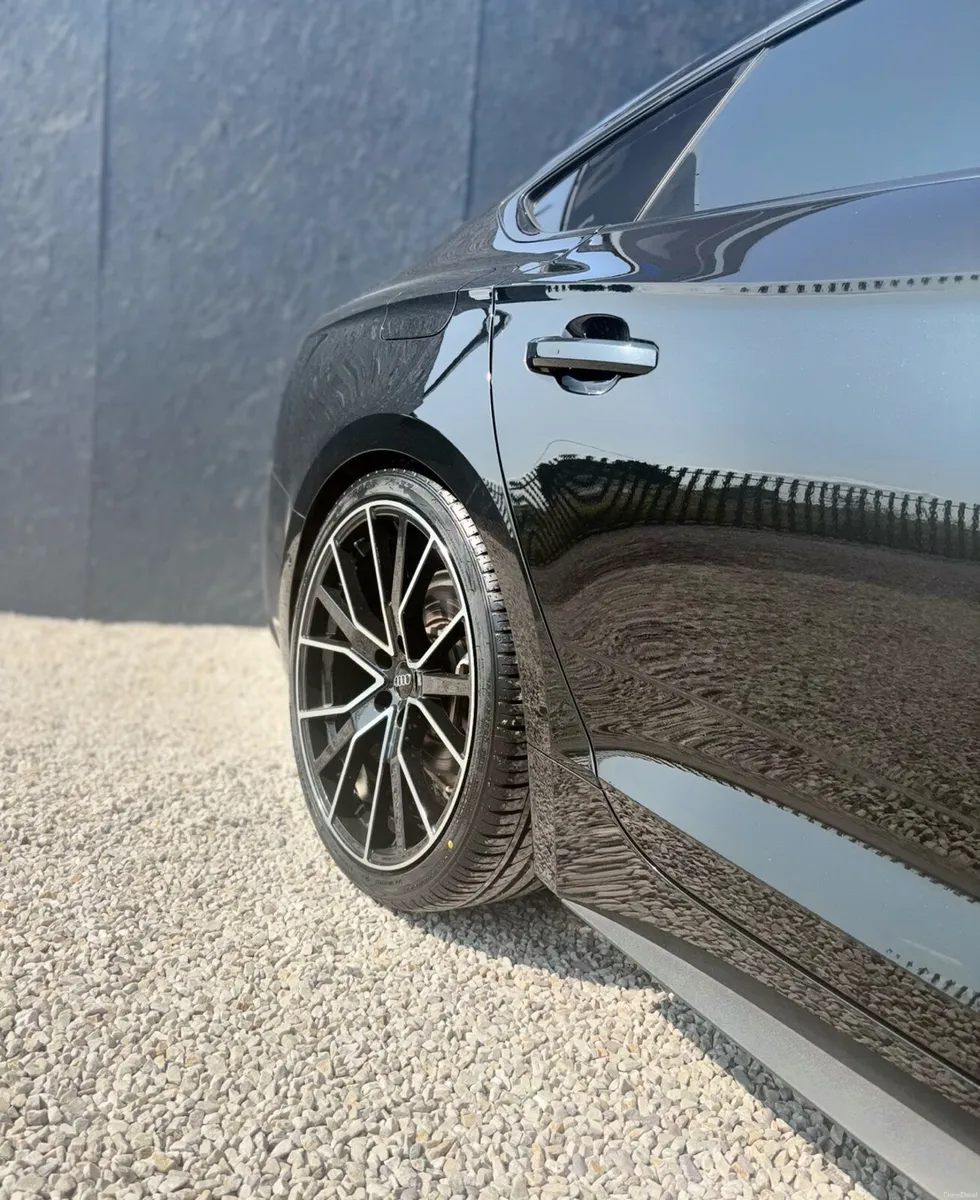 Audi A5 2.0 TFSi S Line Automatic 2017 - Image 3