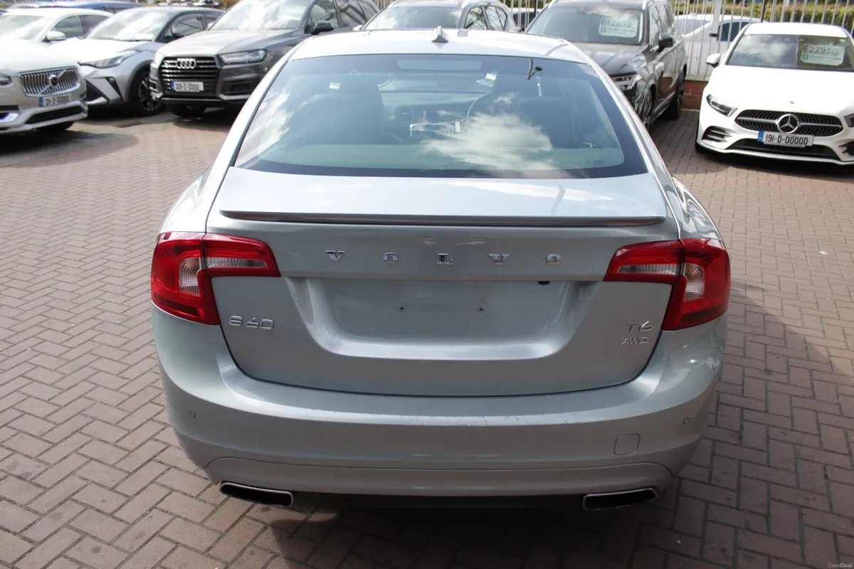 2017 VOLVO S60 T6 AWD 4DR SALOON AUTOMATIC - Image 5