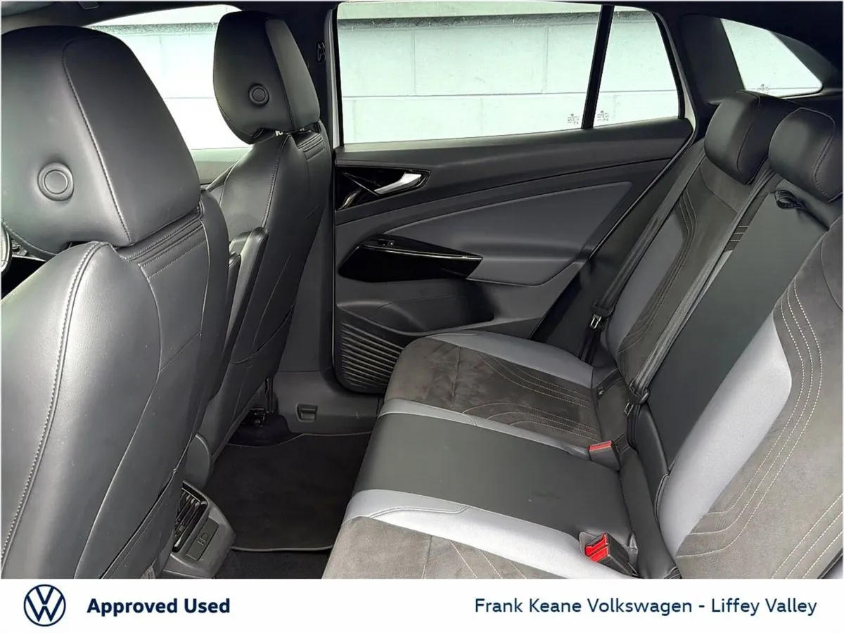 Volkswagen ID.4 77KWH LIFE DX 174HP *GLACIER WHITE - Image 6