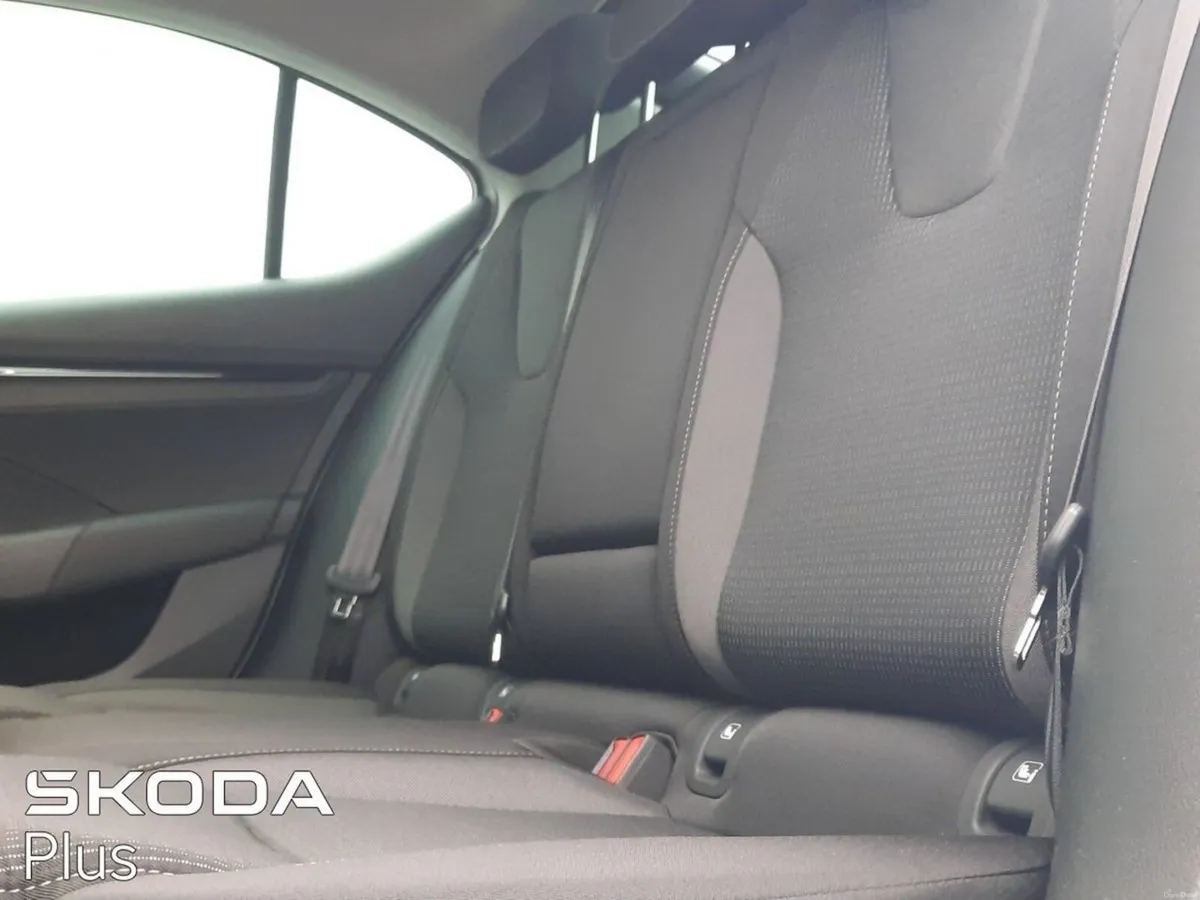 Skoda Octavia **ADAPTIVE CRUISE CONTROL**UPGRADED - Image 6