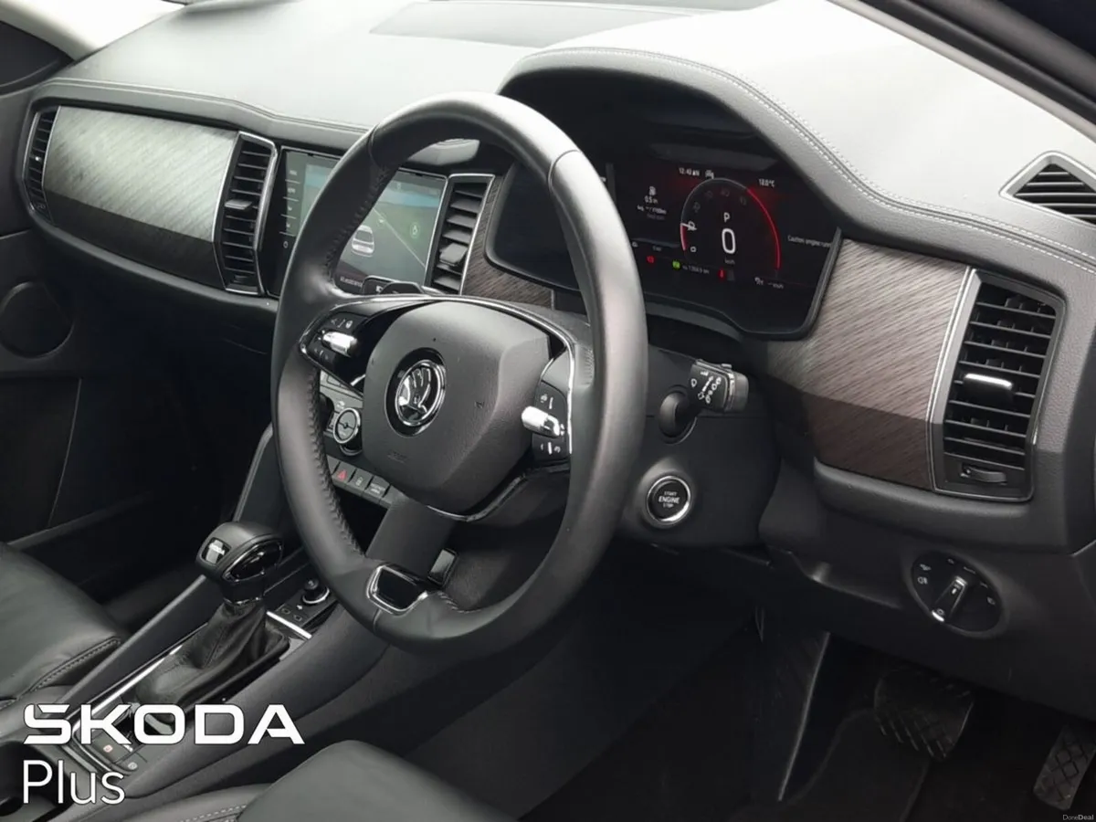 Skoda Kodiaq **FULL LEATHER**SAT-NAV**HEATED SEATS - Image 6
