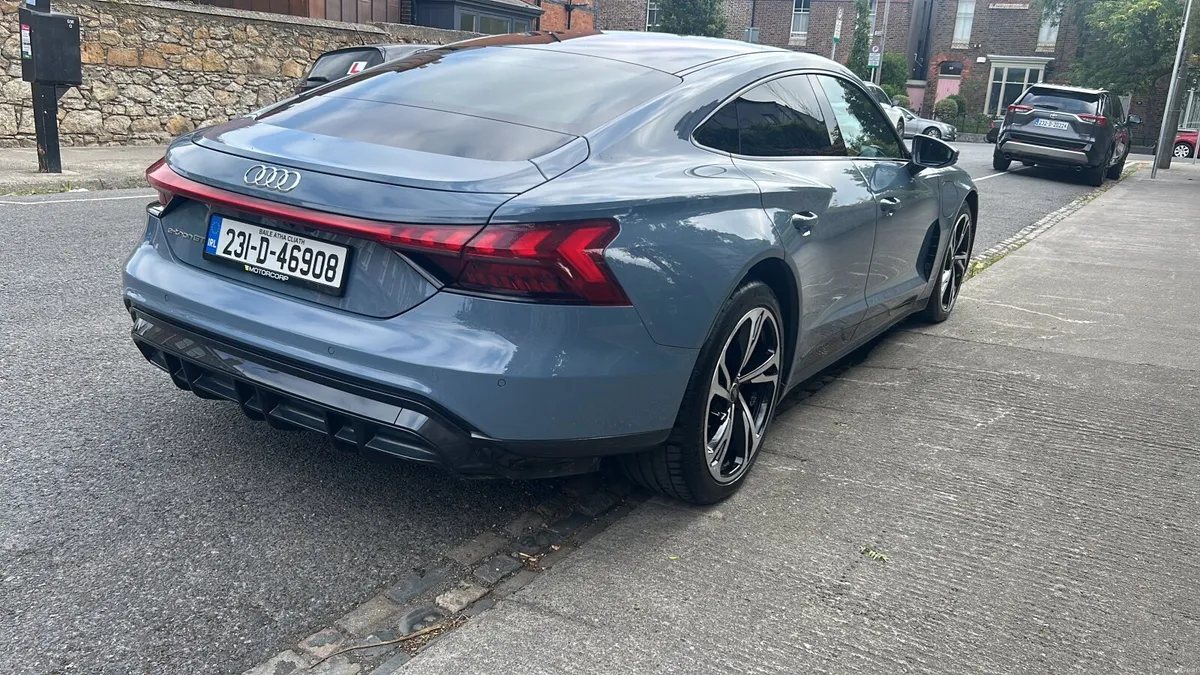 Audi e-tron GT 2023 Quattro 530 ps , - Image 4