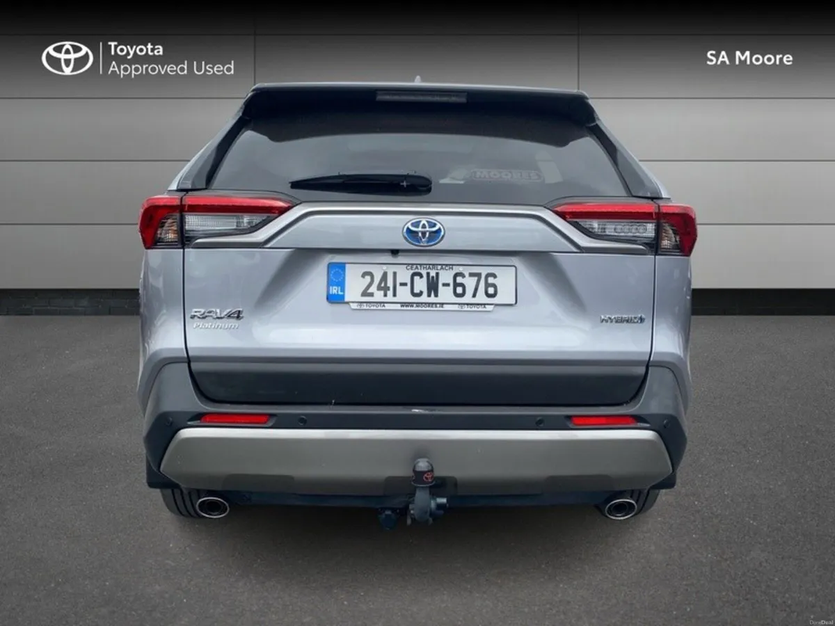 Toyota RAV4 PLATINUM with SUNROOF - Image 4