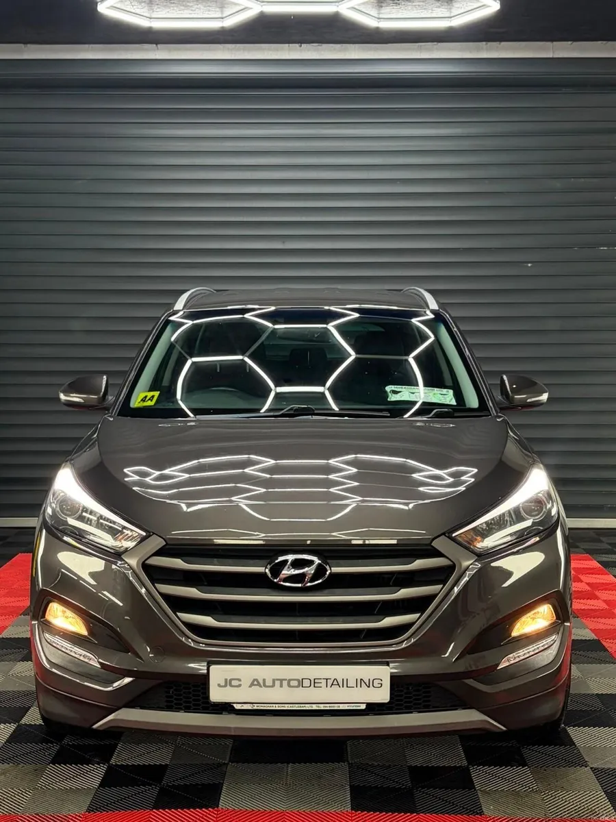 2018, 1.7L Executive Hyundai Tucson - Image 1