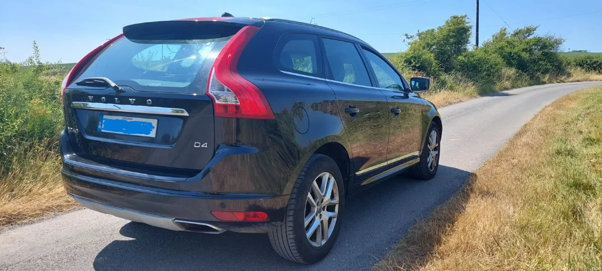 Volvo XC60 2016 - Image 4