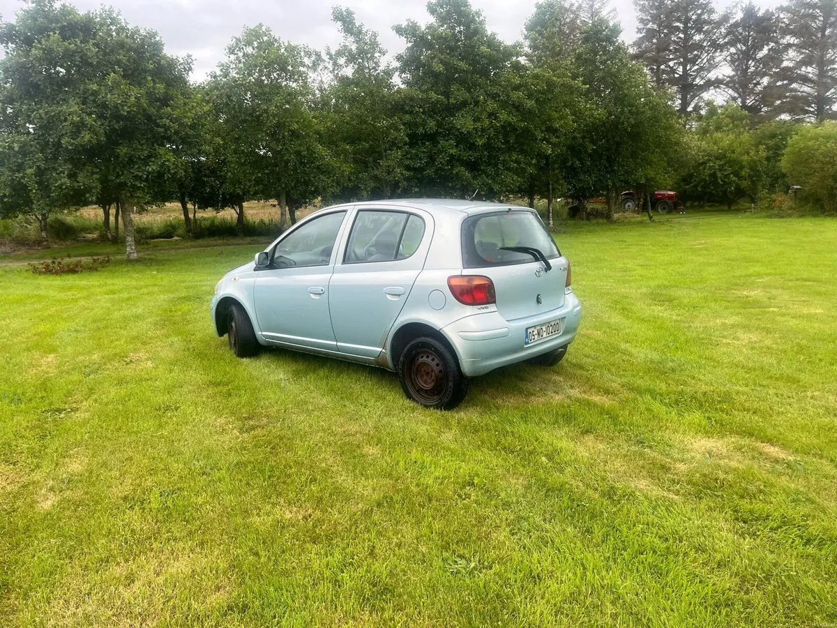 Toyota Yaris - Image 2