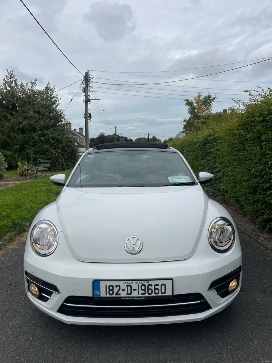 2018 Volkswagen Beetle with Sunroof! NCT 2028 - Image 5