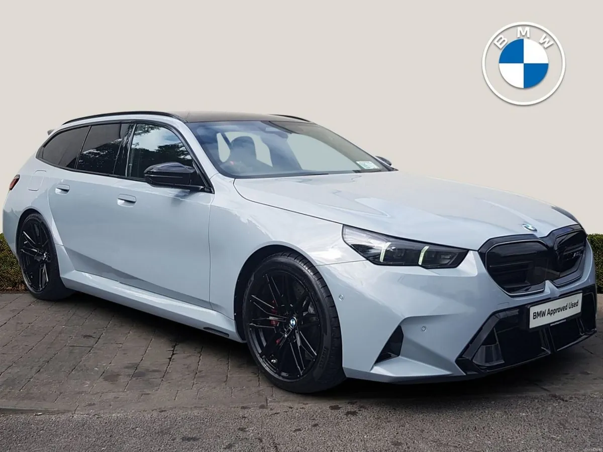BMW M5 M5 Touring - Image 1