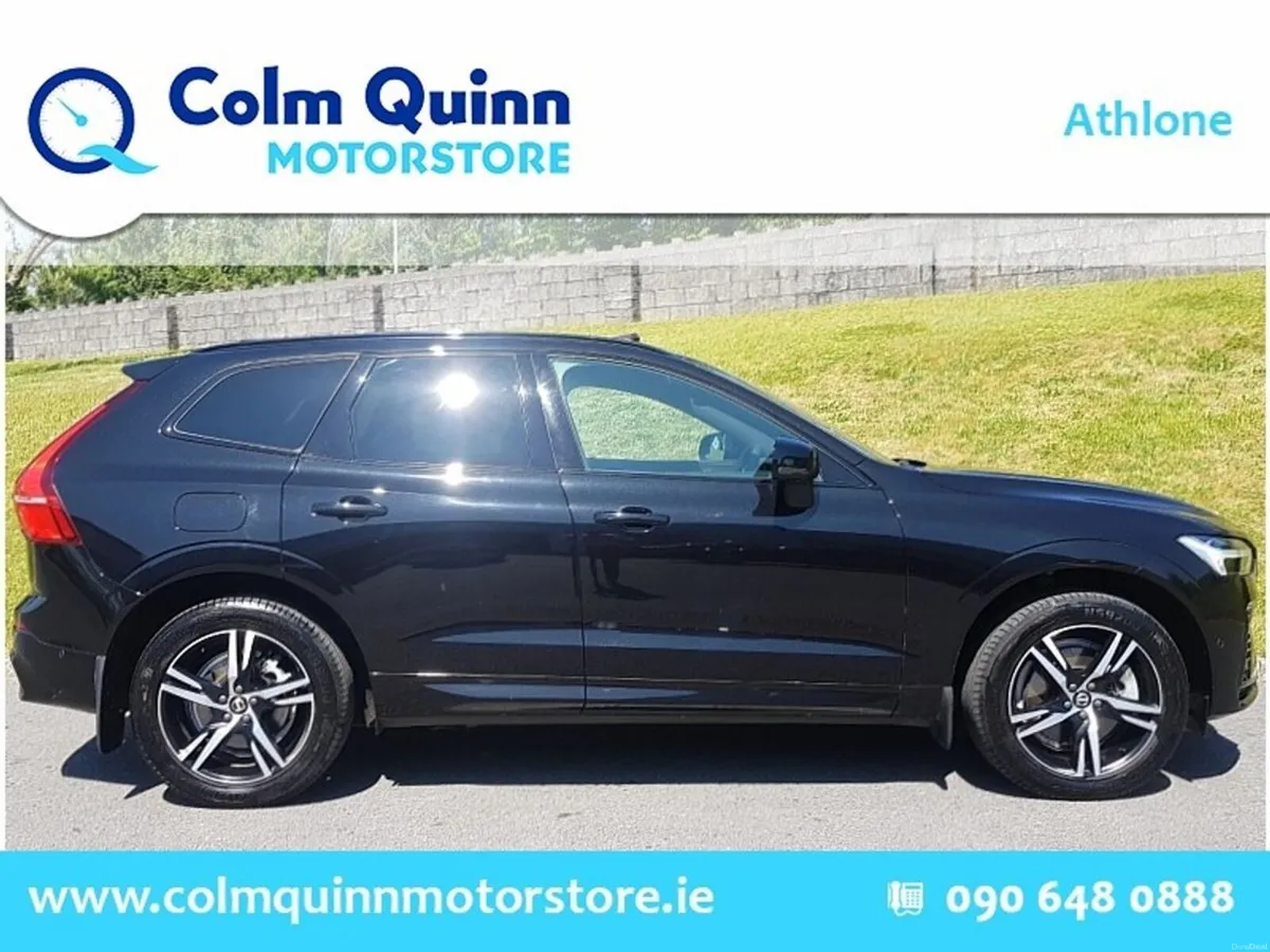 Volvo XC60 T6 Recharge Plus - Dark Theme AWD - PHE - Image 2