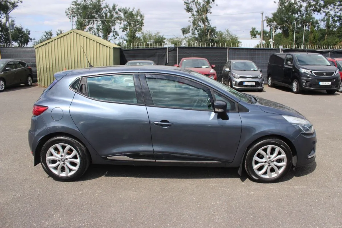 Renault Clio 0.9 TCE 90 DYNAMIQUE S NAV - TENDER 1 - Image 3