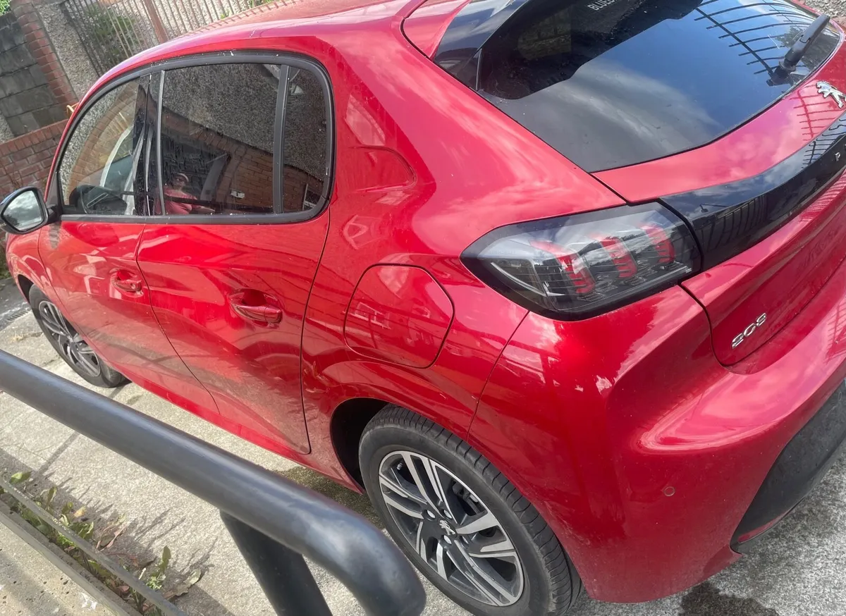 Peugeot 208 2022 - Image 4