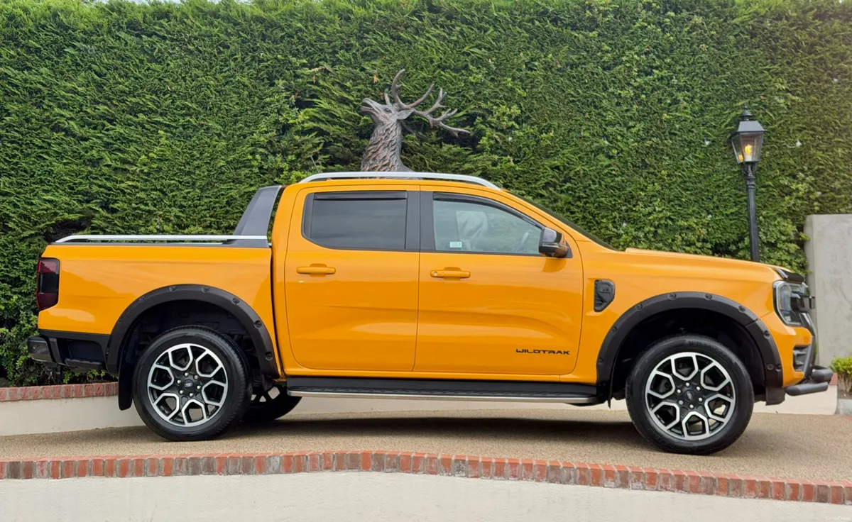 Ford Ranger Wildtrack 3.0 V6 Diesel great spec - Image 3