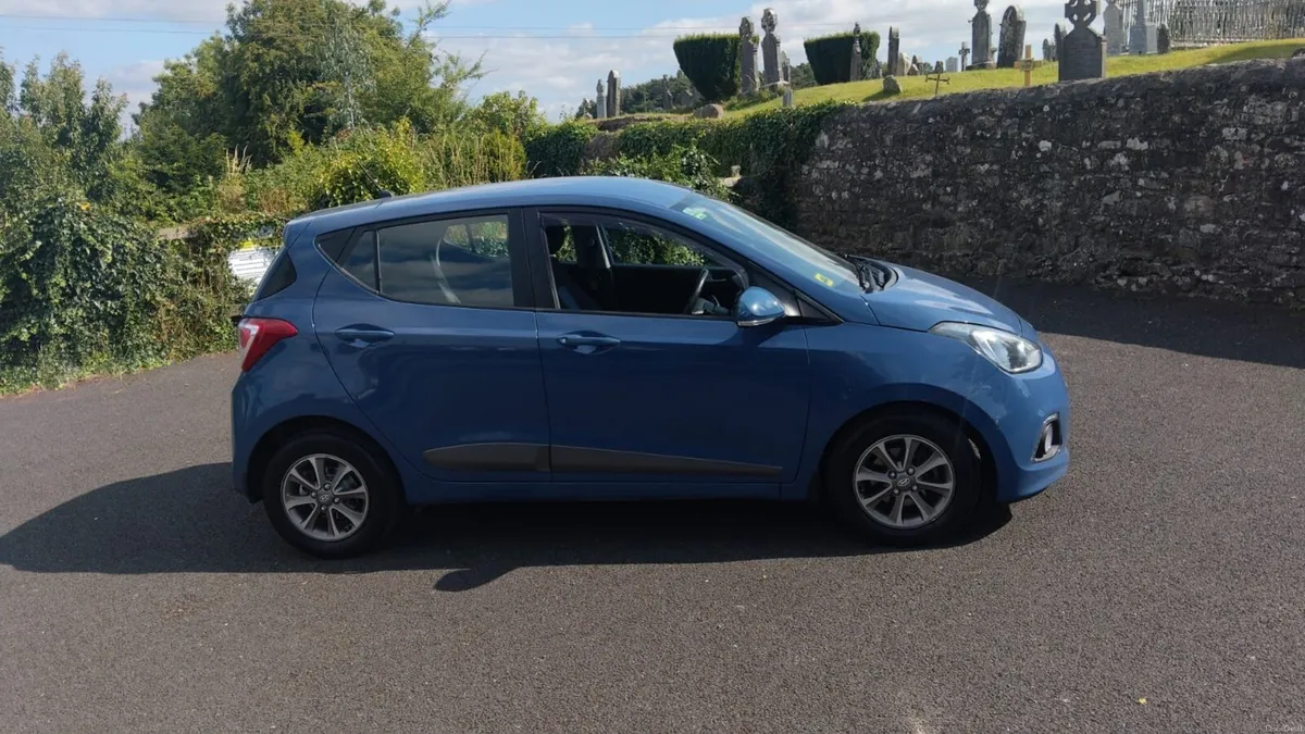 Hyundai i10 Deluxe. Brand New NCT 2027. - Image 5
