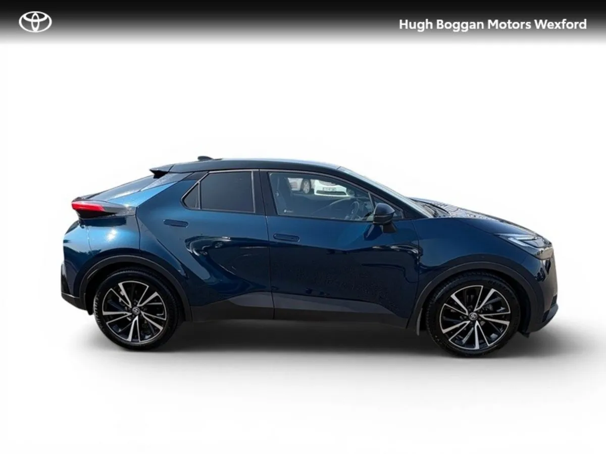Toyota C-HR HYBRID SOL GREAT SPEC IRISH CAR - Image 3
